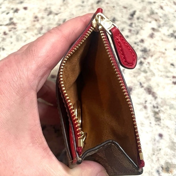 Coach Mini Skinny ID Case Wallet NWT Signature Canvas Brown Keychain Card - Picture 4 of 4